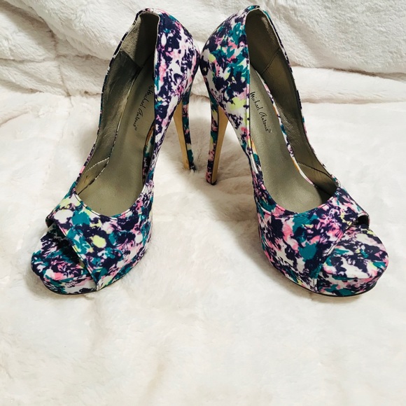 *New* Floral Multicolor Lily Platform Heels - Picture 1 of 8